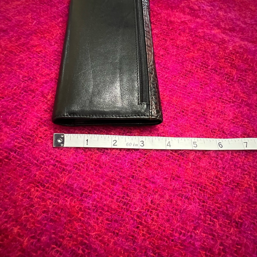 Brahmin Vintage Brown Croc Embossed Leather Tri-Fold Wallet & Checkbook Cover - Picture 9 of 9